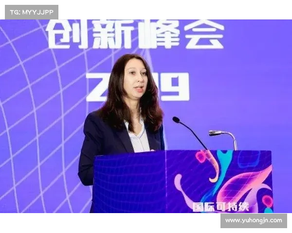 里昂俱乐部迎来历史性变革:老板辞职,蜜雪儿 - 康出任首位女性主席 里昂俱乐部迎来历史性变革:老板辞职,蜜雪儿 - 康出任首位女性主席